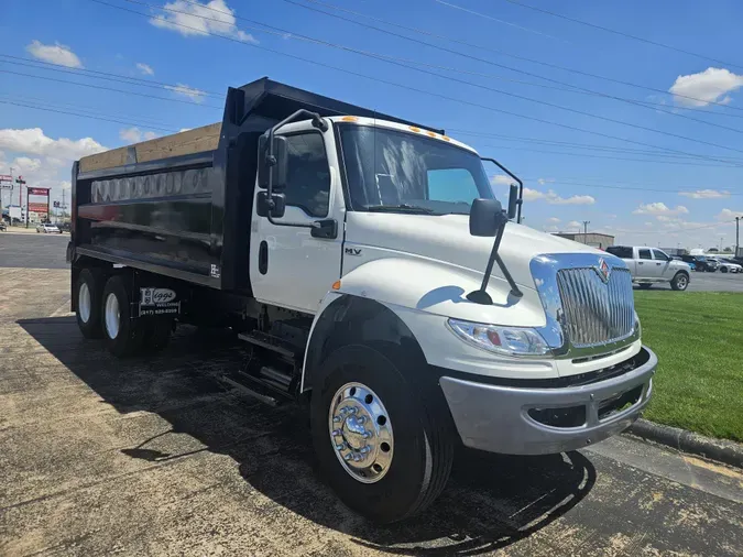 2020 International MV607