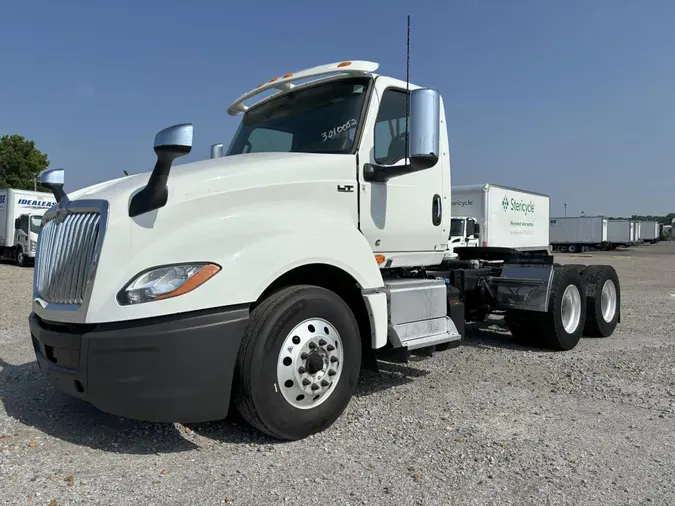 2021 International LT625