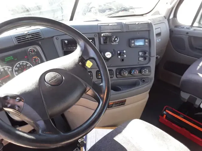 2018 FREIGHTLINER CASCADIA 125