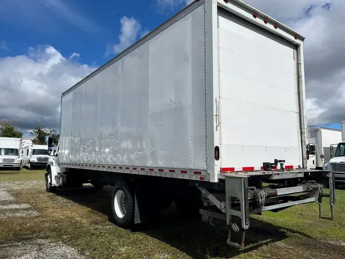 2018 FREIGHTLINER/MERCEDES M2 106