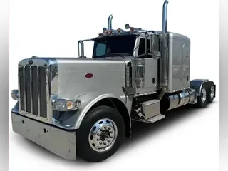 2021 Peterbilt 389