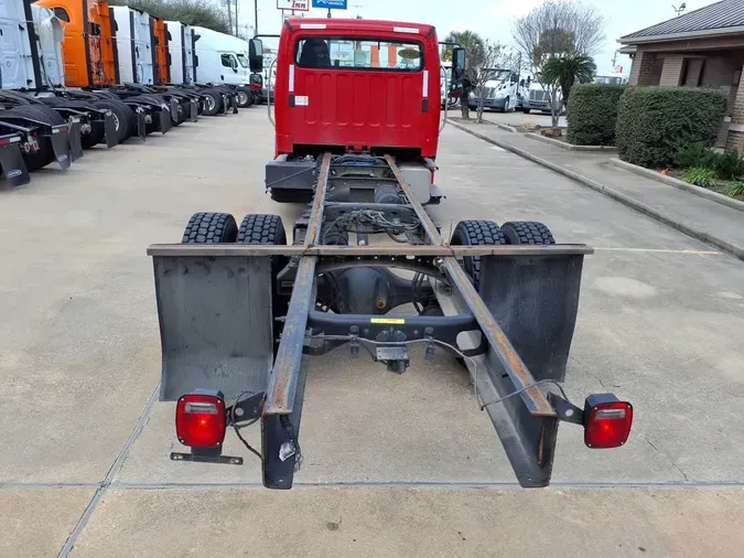 2019 FREIGHTLINER/MERCEDES M2 106