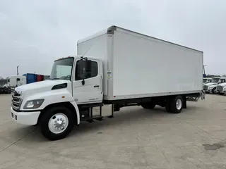 2020 Hino 268A