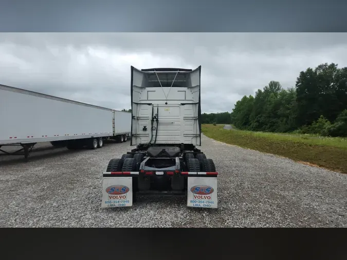 2018 Volvo VNL 740