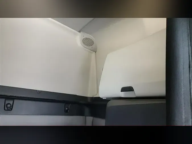 2020 FREIGHTLINER CA126