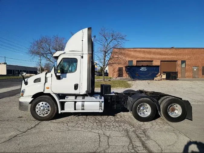 2022 FREIGHTLINER CASCADIA