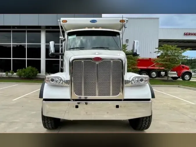 2025 Peterbilt 567