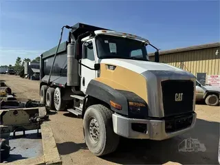 2013 CATERPILLAR CT660S