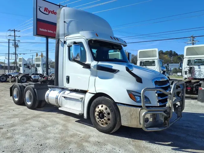 2020 FREIGHTLINER/MERCEDES NEW CASCADIA PX12664