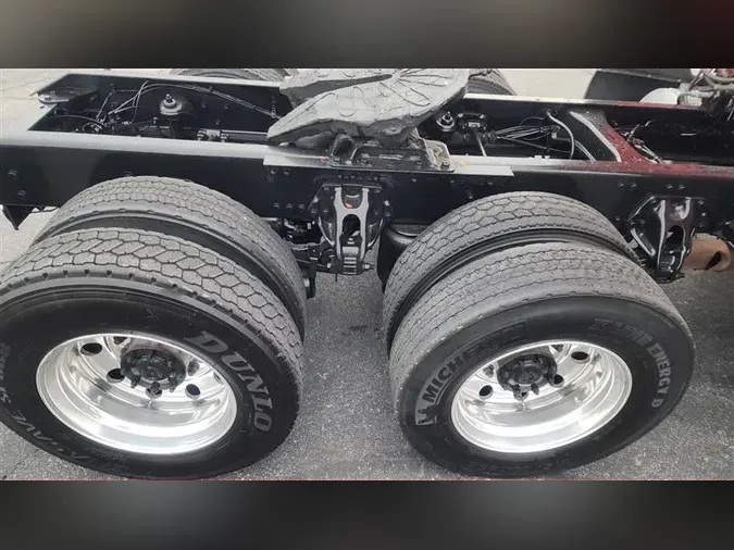 2019 KENWORTH T680