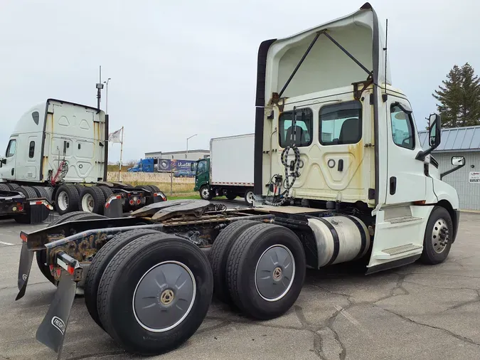 2019 FREIGHTLINER/MERCEDES NEW CASCADIA PX12664