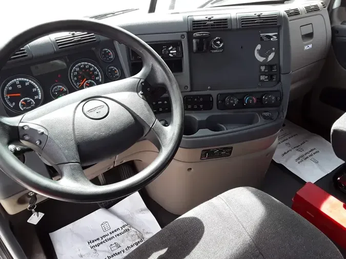 2020 FREIGHTLINER/MERCEDES CASCADIA 125