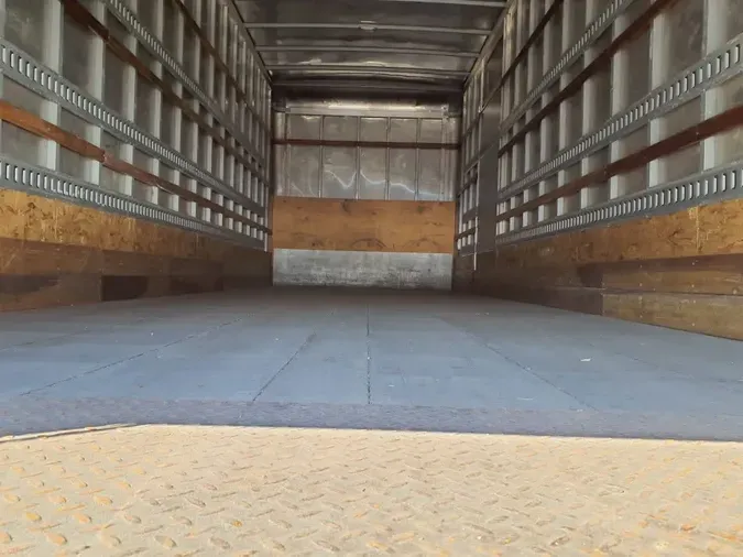 2018 NAVISTAR INTERNATIONAL 4300