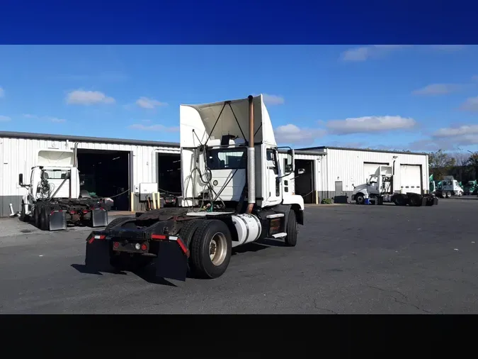 2019 Mack Anthem2660d709491854ac134bf405d016c507