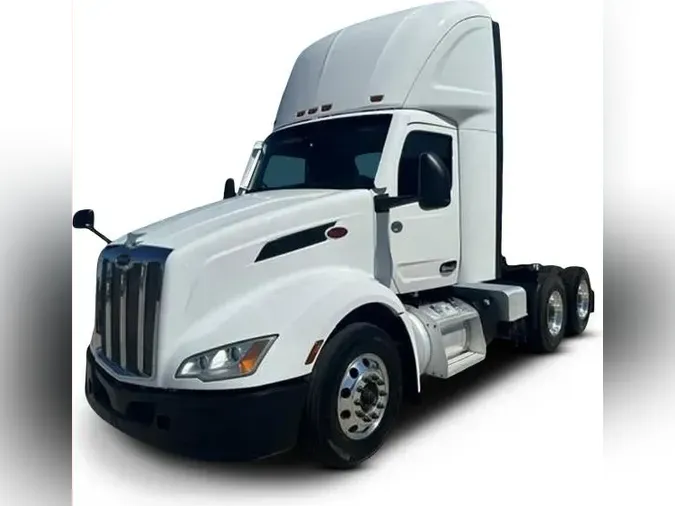 2022 Peterbilt 57926619ea11ee9f39e5edef2f9472757a6