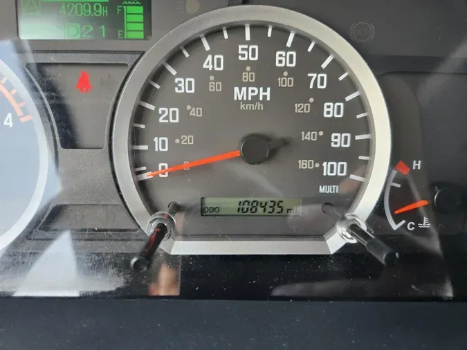 2018 Isuzu NQR