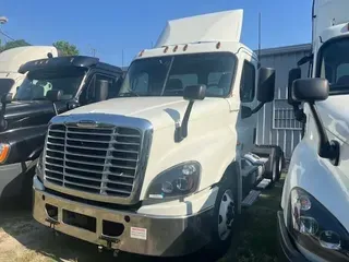 2019 FREIGHTLINER/MERCEDES CASCADIA 125