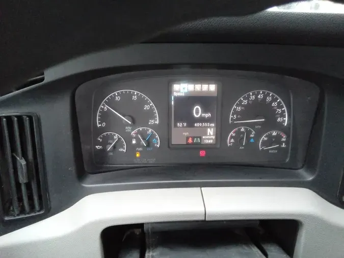 2019 Freightliner Cascadia 126