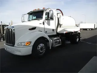2012 PETERBILT 384