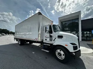 2022 MACK MD6