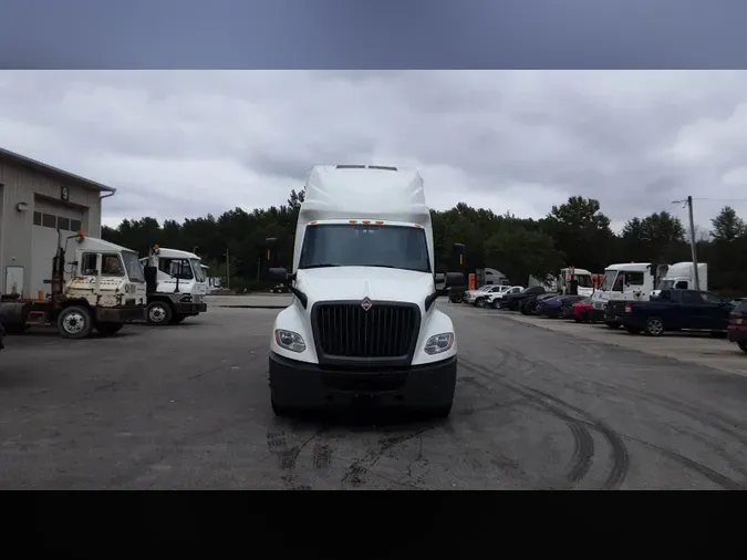 2022 International LT625