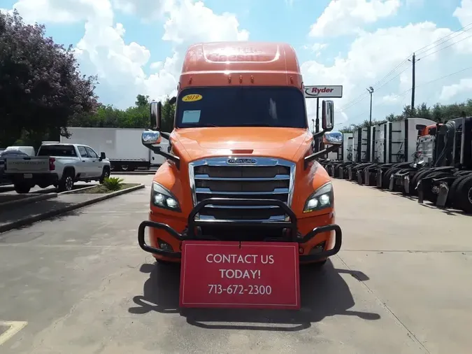 2019 FREIGHTLINER NEW CASCADIA PX12664