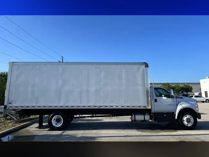 2023 Ford F750