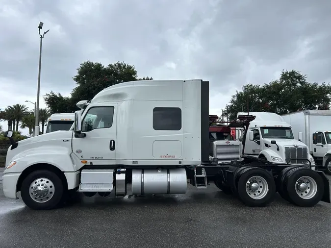 2021 International LT625