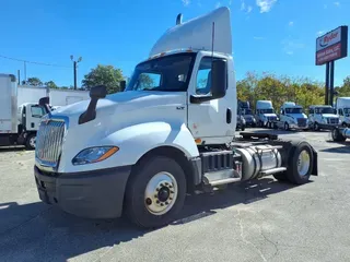 2021 NAVISTAR INTERNATIONAL LT625 DAYCAB S/A