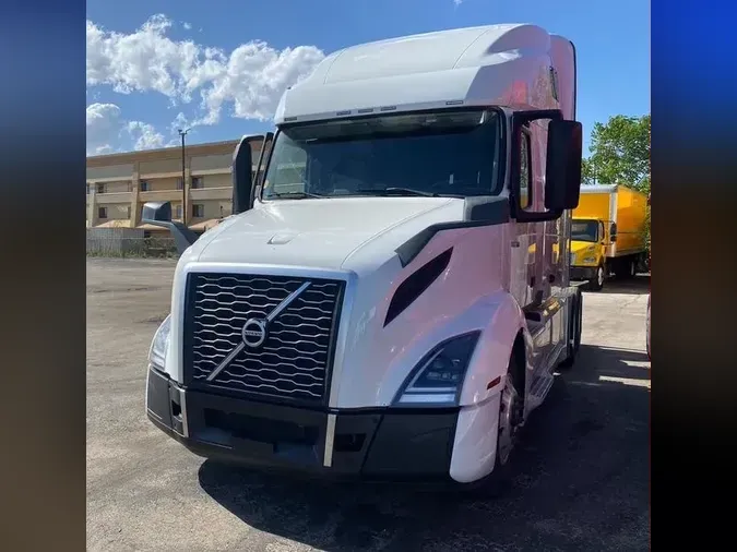 2024 Volvo VNL64T760