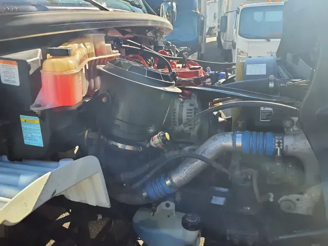 2019 FREIGHTLINER/MERCEDES M2 106