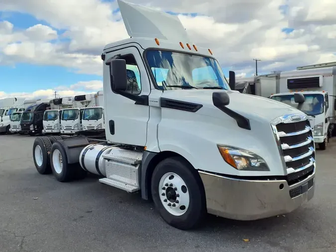 2019 FREIGHTLINER/MERCEDES NEW CASCADIA PX12664