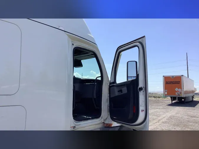2022 Freightliner Cascadia
