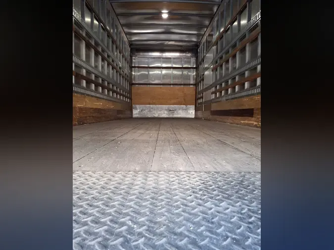 2020 NAVISTAR INTERNATIONAL MV607 (4X2)268be5f81fdba697cc6a8f65b18b830d