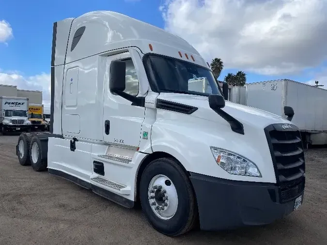 2021 Freightliner T12664ST268d1a89ee79f6937d01a1009a6c7602