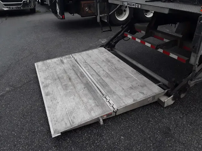 2019 NAVISTAR INTERNATIONAL 4300268e64b12f439e879839fab268595d61