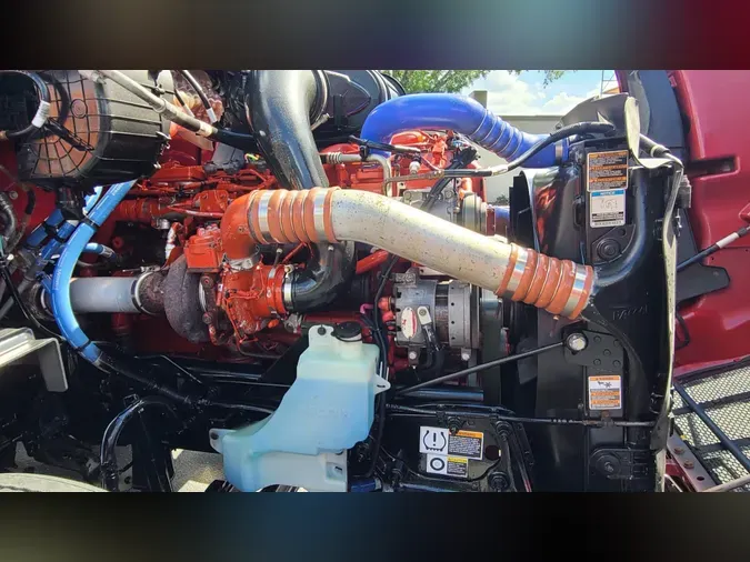 2022 Peterbilt 5792692909ce133d1e1868155a9f907f753