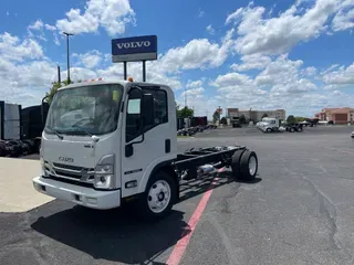 2025 ISUZU NRR-GAS