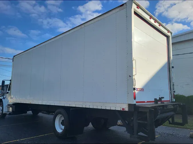 2015 FREIGHTLINER/MERCEDES M2 106