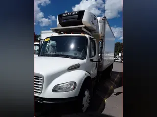 2014 Freightliner M2 106