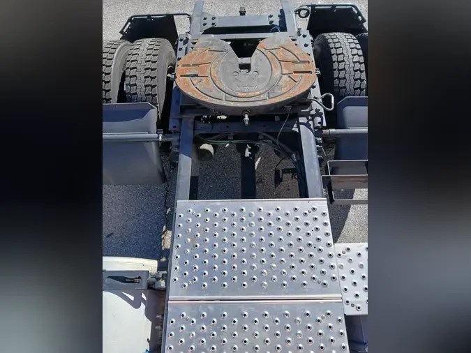 2018 FREIGHTLINER/MERCEDES CASCADIA 113