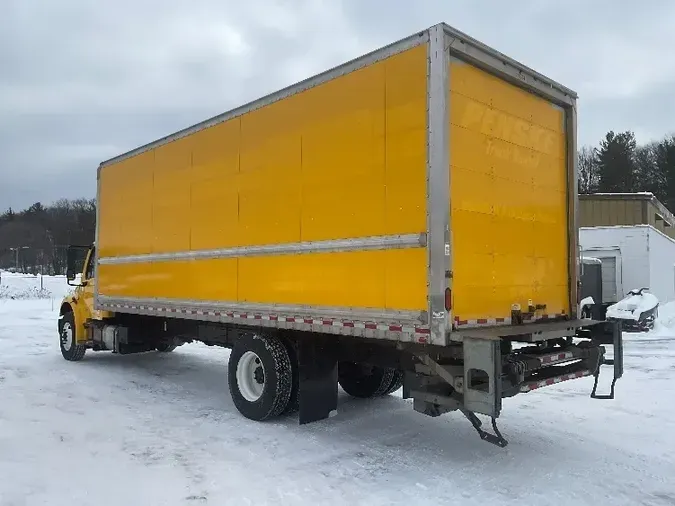 2018 Freightliner M2