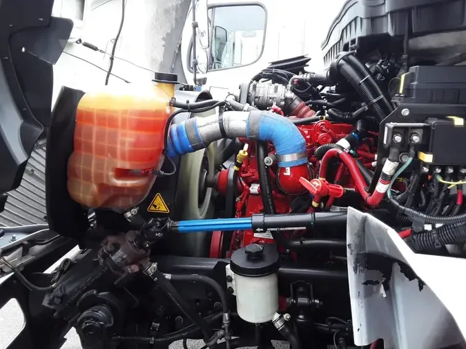 2020 NAVISTAR INTERNATIONAL MV607 (4X2)