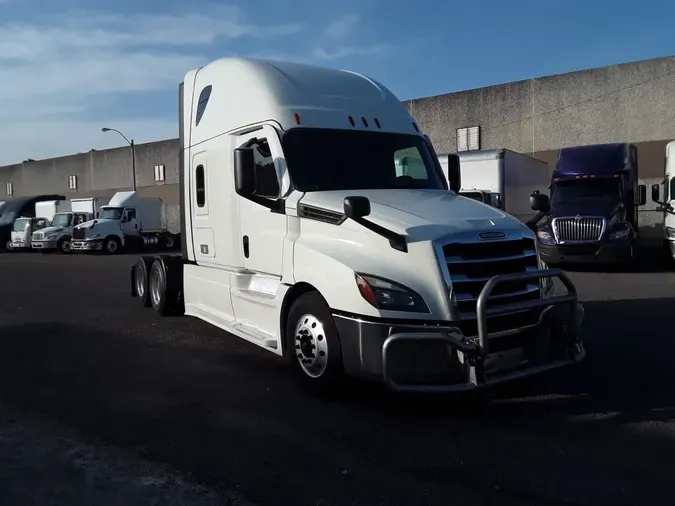2020 FREIGHTLINER/MERCEDES NEW CASCADIA PX12664