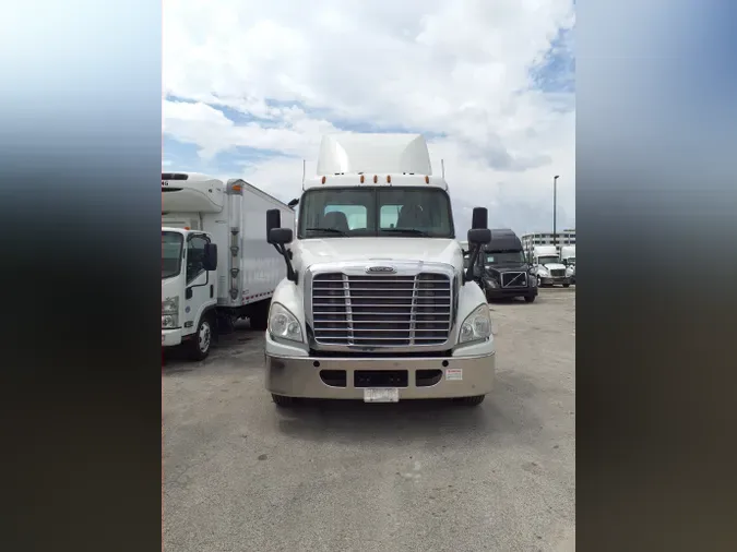 2016 FREIGHTLINER/MERCEDES CASCADIA 125