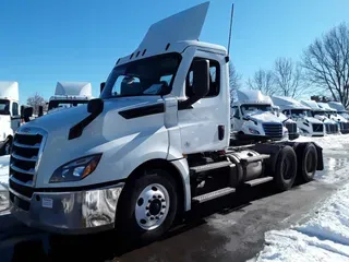 2020 FREIGHTLINER/MERCEDES NEW CASCADIA PX12664