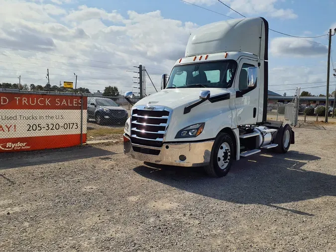 2019 FREIGHTLINER/MERCEDES NEW CASCADIA 12626a822e77179639a9a7b24fa3e6e38b2