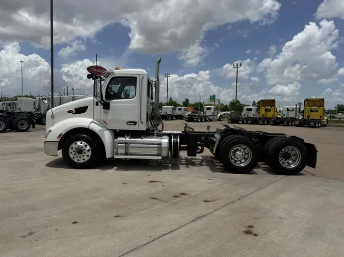 2021 Peterbilt 57926a9f14d00c4ab82f7997af87714de0b