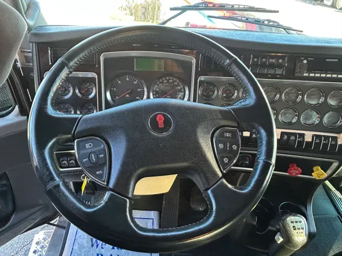 2025 Kenworth W900L26abb6b02a4dda67a6d0975e2b8b02b9