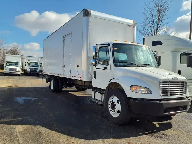 2018 FREIGHTLINER/MERCEDES M2 106